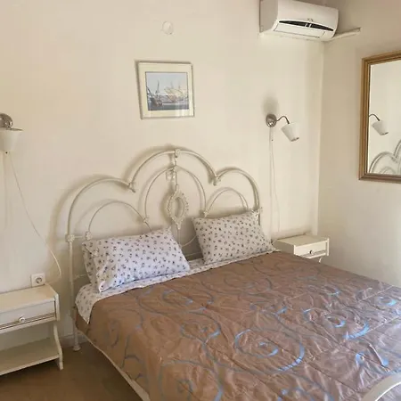 Apartment Charieta N.8 Ano Korakiana