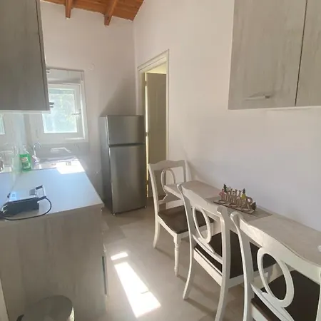 Charieta N.8 Apartment *